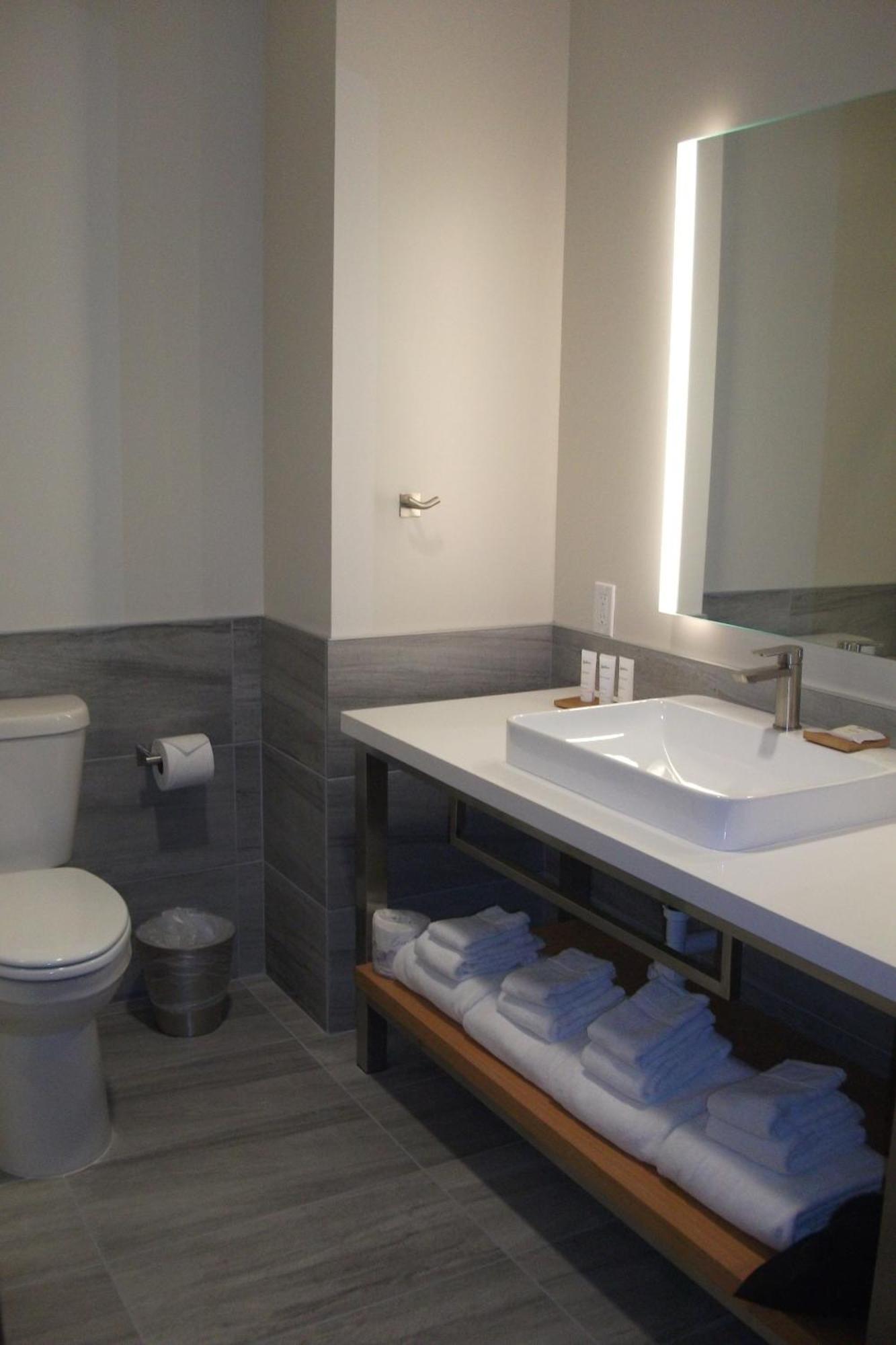 Radisson Hotel Pendleton Airport Εξωτερικό φωτογραφία