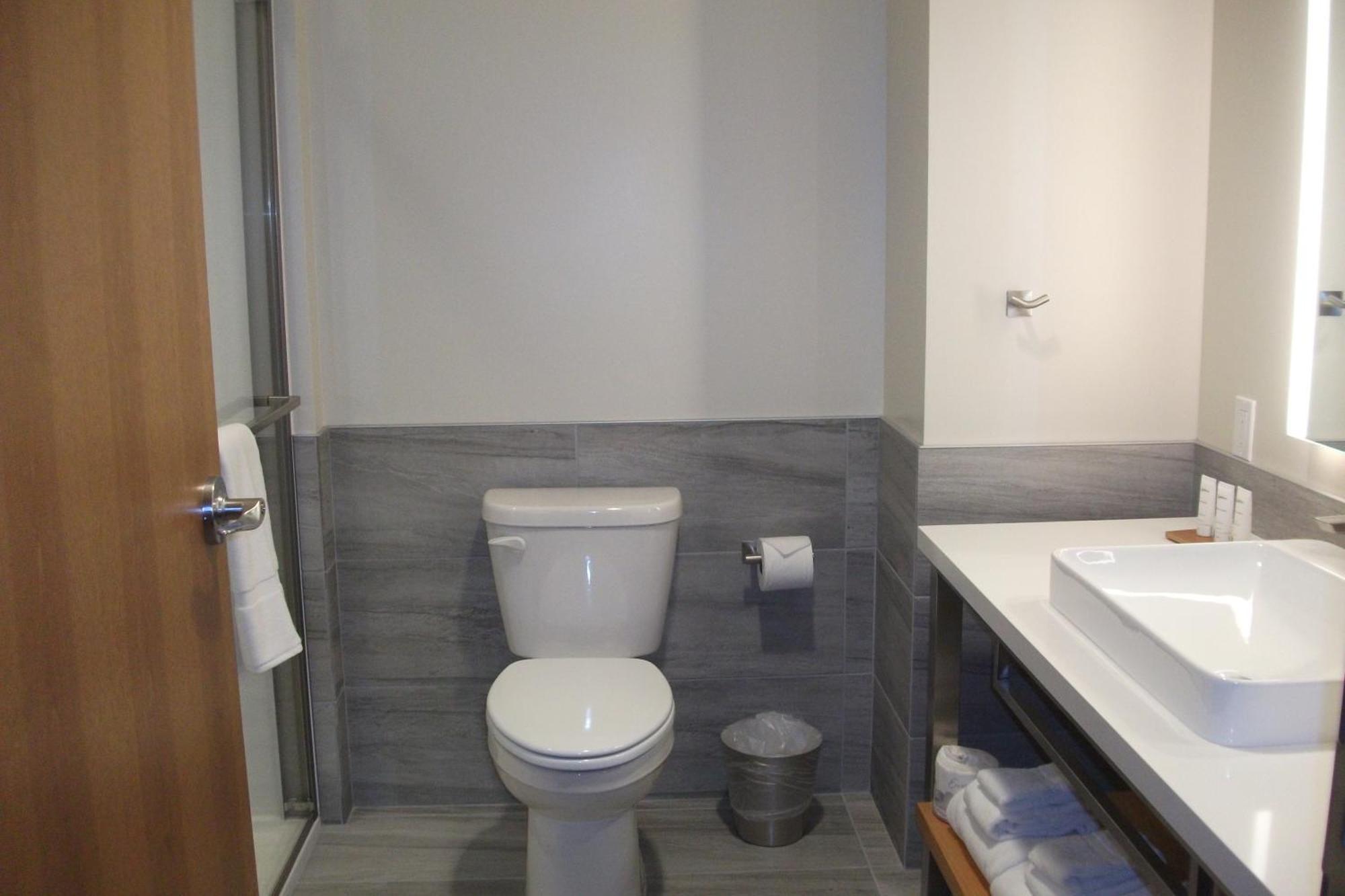 Radisson Hotel Pendleton Airport Εξωτερικό φωτογραφία