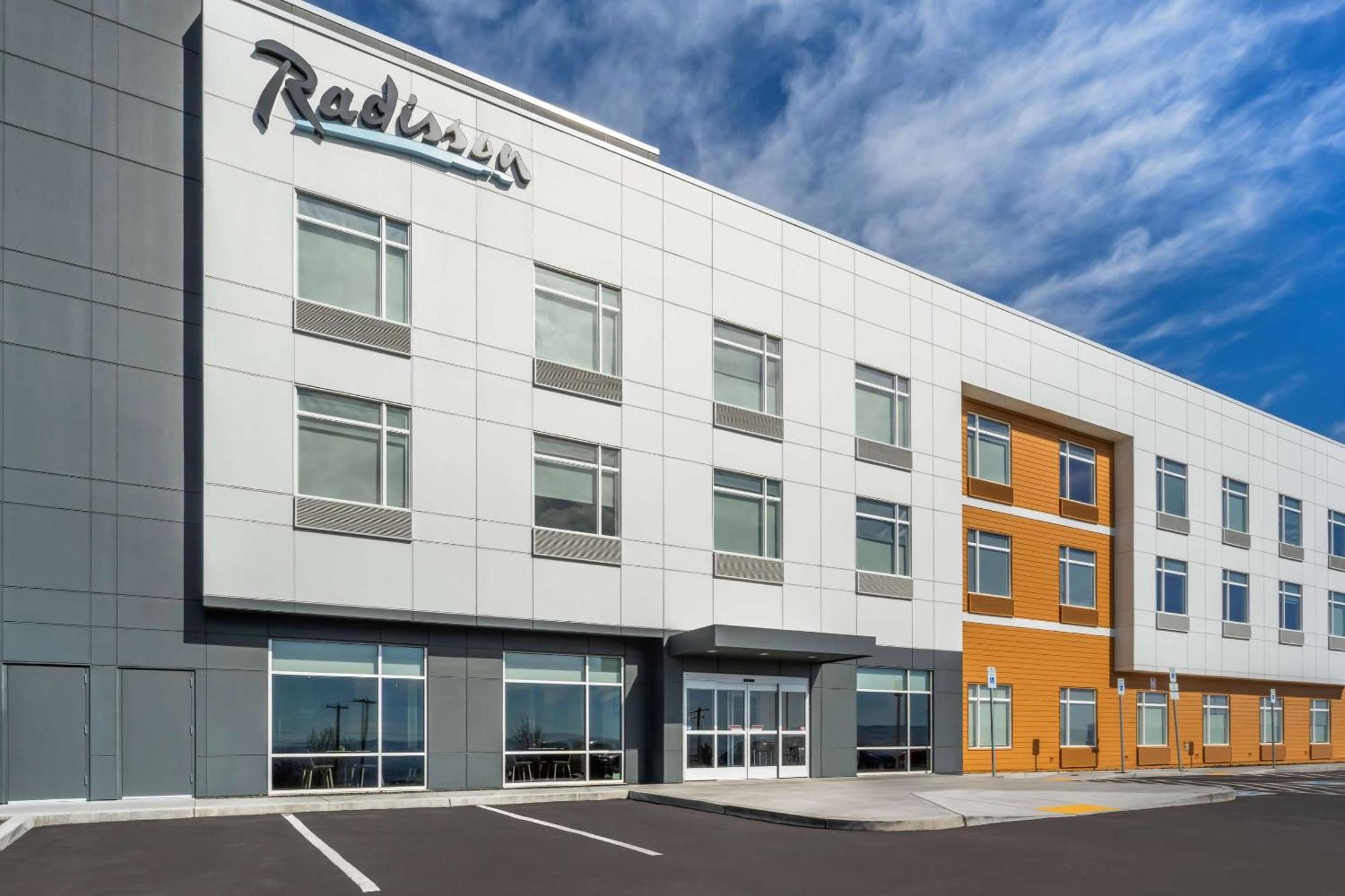 Radisson Hotel Pendleton Airport Εξωτερικό φωτογραφία